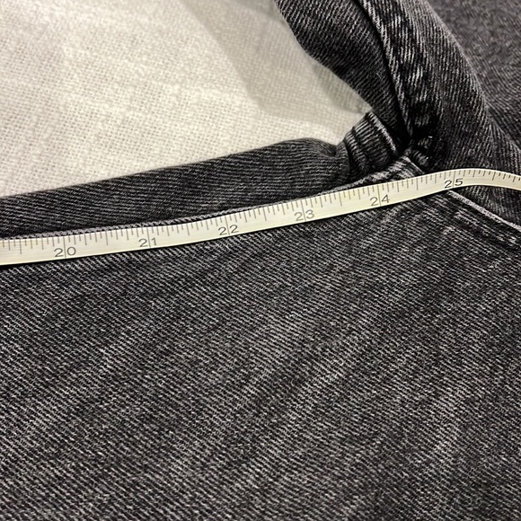 Zara High Waist Button Fly Distressed Hem Jeans | 2 | Black - Picture 4 of 6